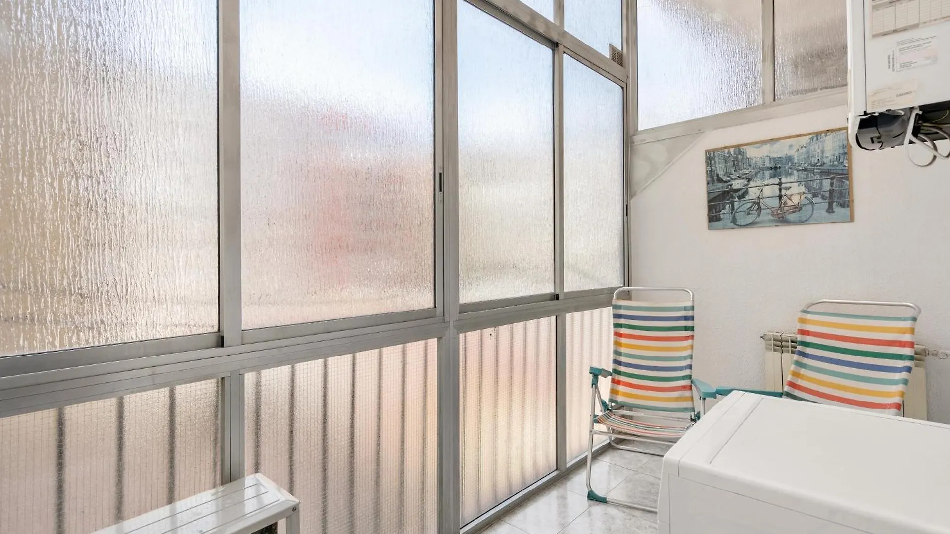 Spacious 5-Bedroom Apartment In Central Barcelona
