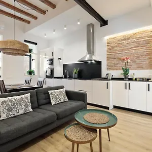 Appartamento Poble Sec Charming, Barcellona